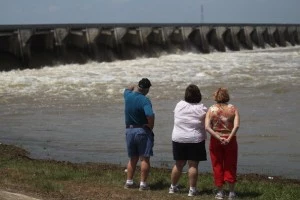 Louisiana Opens Spillway To Divert Rising Mississippi River Bonnet Carre Spillway