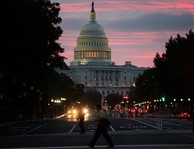 Washington Landmarks Begin To Re-Open As Government Shutdown Ends Washington