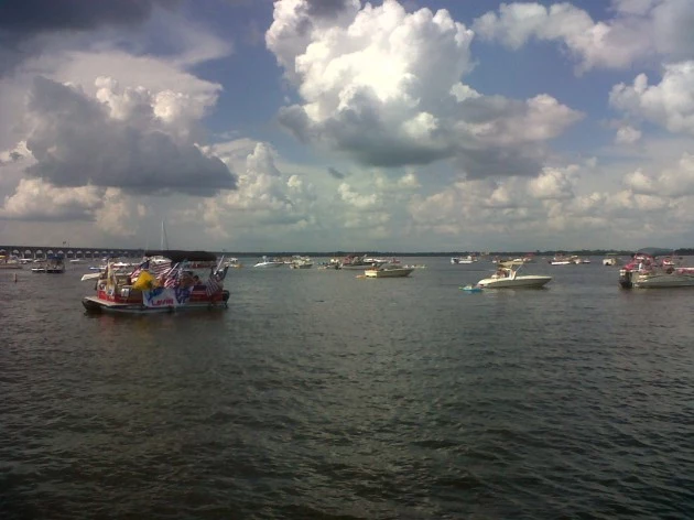 CLF23-1 photo of boats at the Cross Lake Floatilla