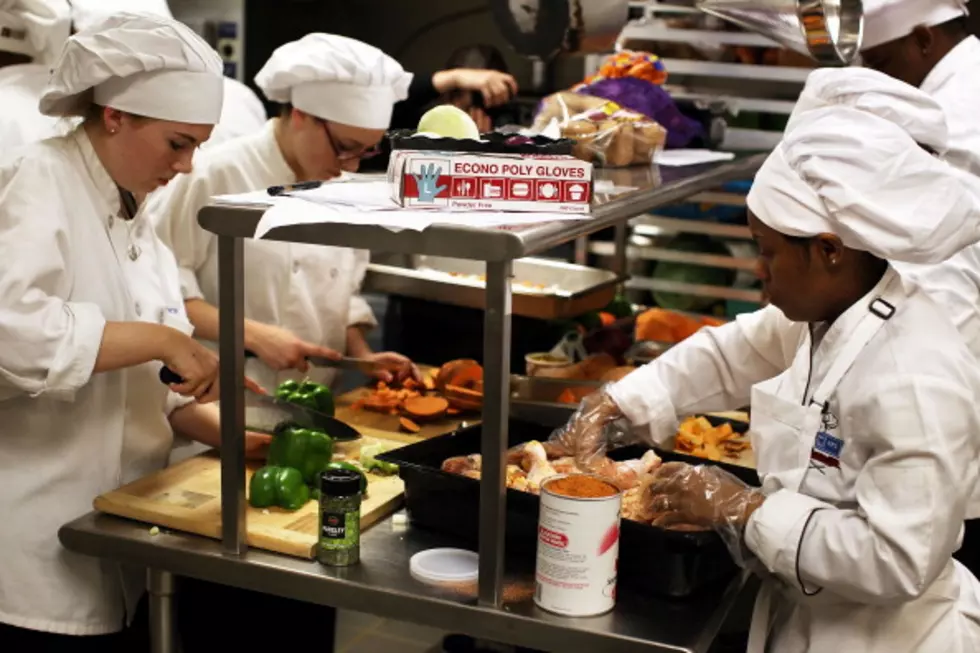 Should the government be allowed to change school lunches to be more nutritious and less fattening?