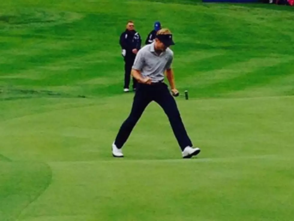 Toms, Burns Play Way Into US Open