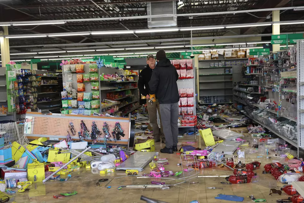 Some Looting Is Reported in New Orleans – Mayor Says ‘Lock em Up’